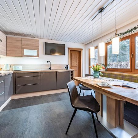 Landhaus Seiringer Apartments Finkenberg Eksteriør billede
