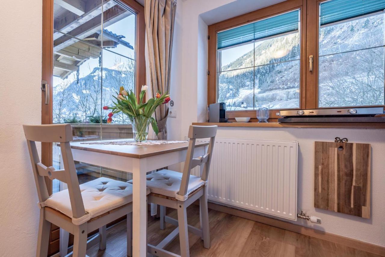 Landhaus Seiringer Apartments Finkenberg Eksteriør billede