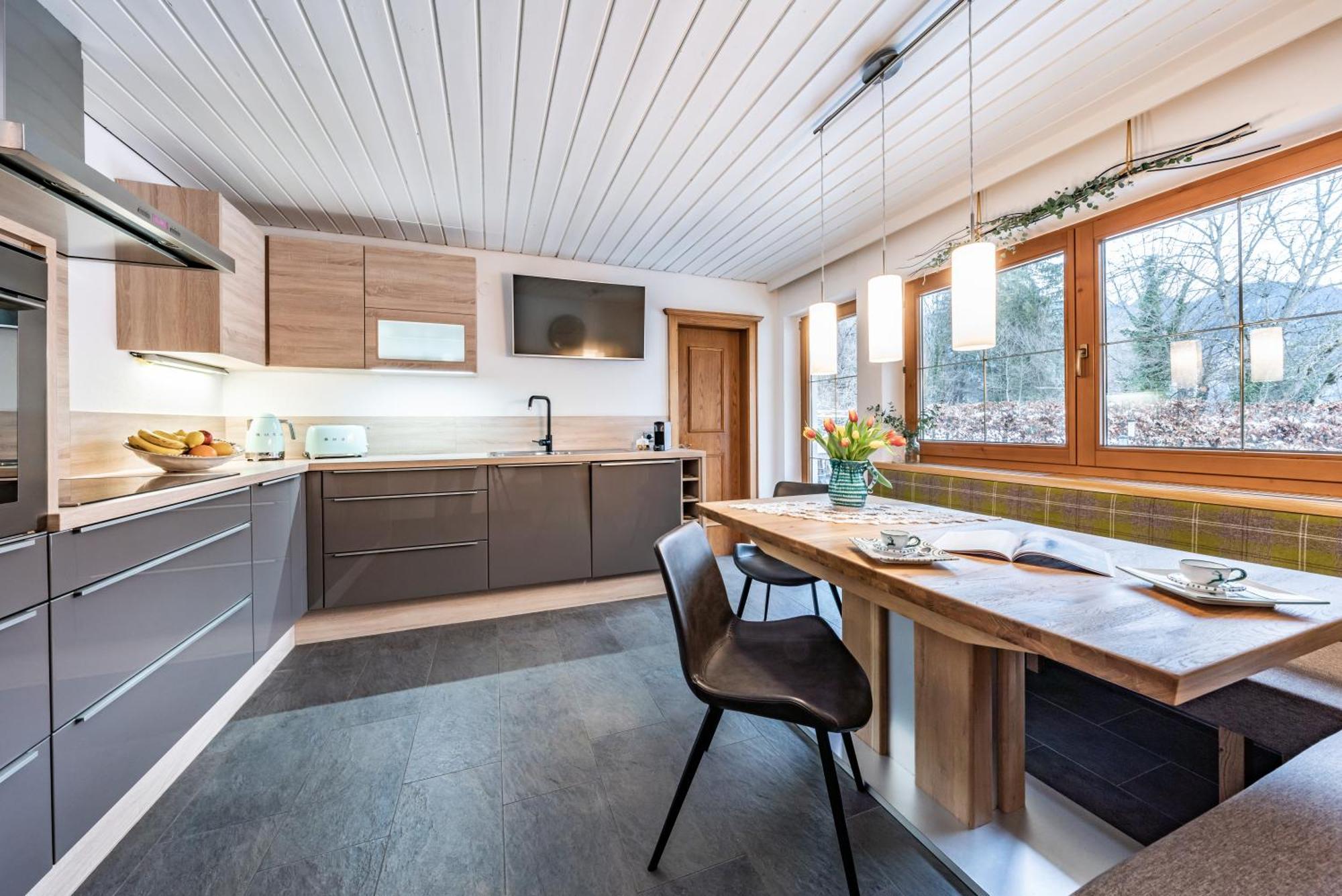 Landhaus Seiringer Apartments Finkenberg Eksteriør billede